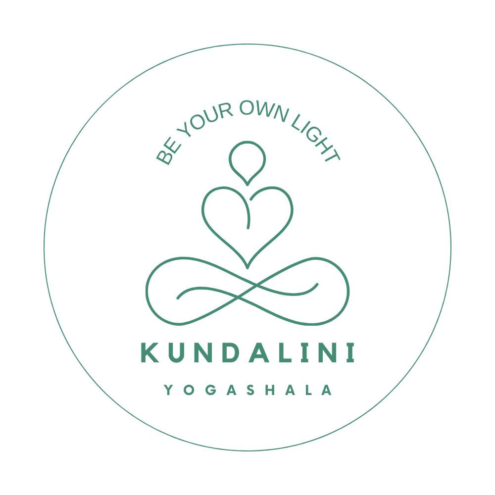 Best Kundalini Yoga School | Yoga Teacher Training Course & Health